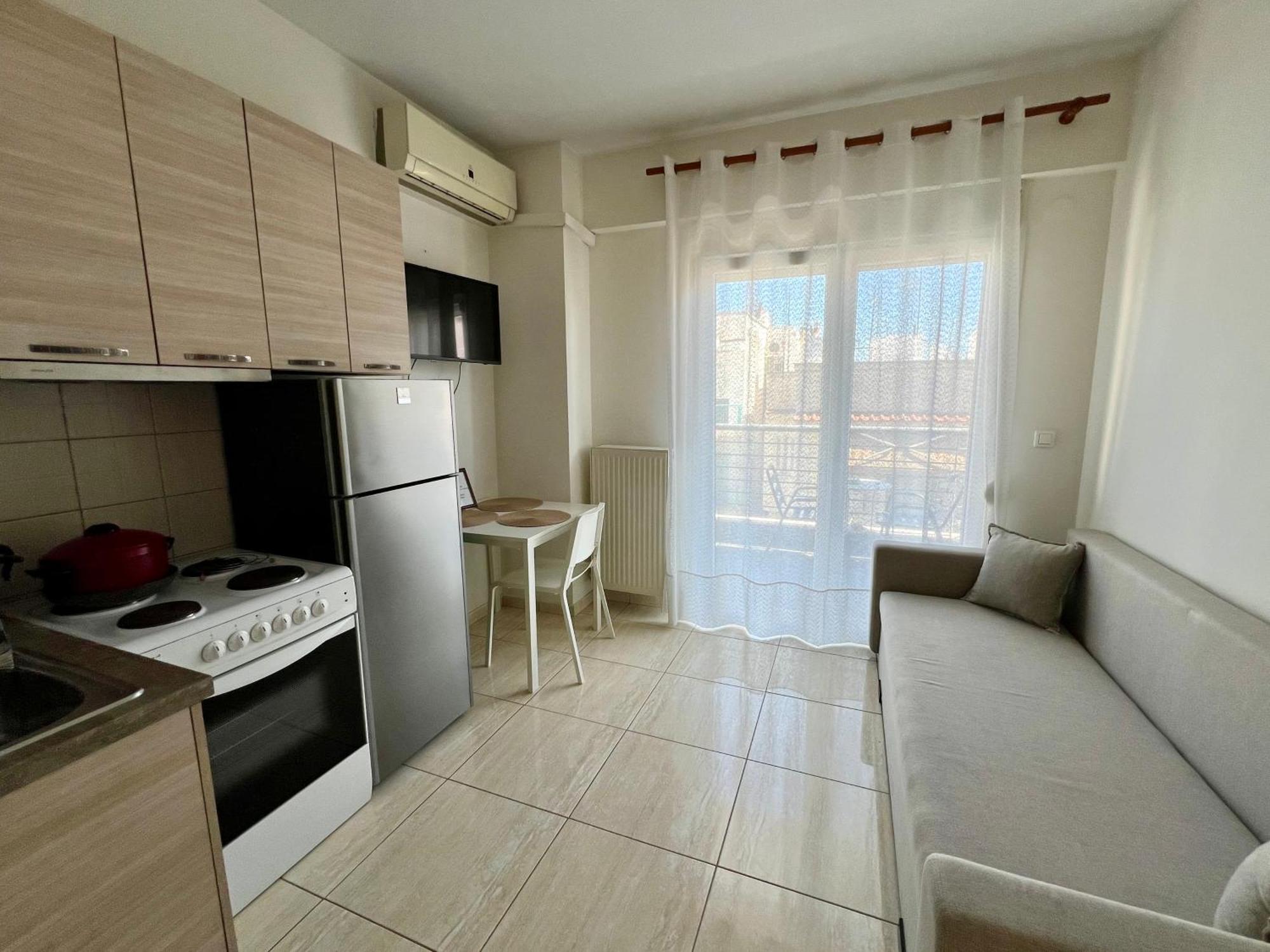 Apartment Syggrou Project 6 *